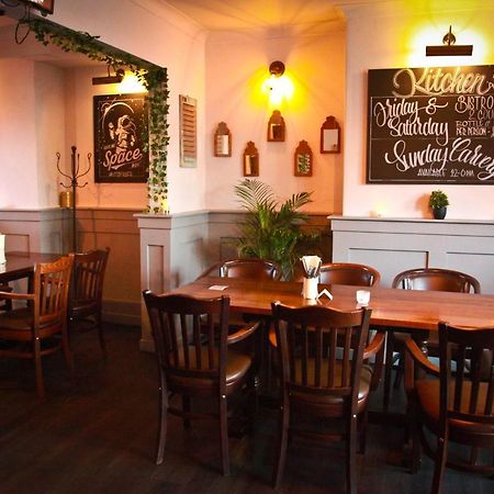 Rowton Poplars Hotel Chester Ngoại thất bức ảnh